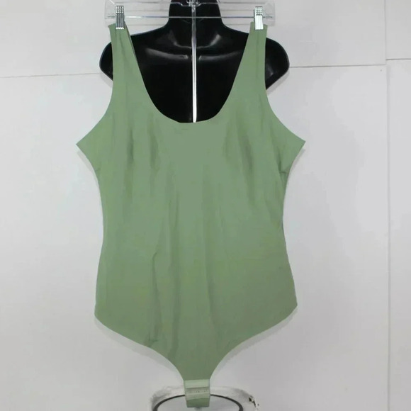 Pinsy - Picture 1 of 8